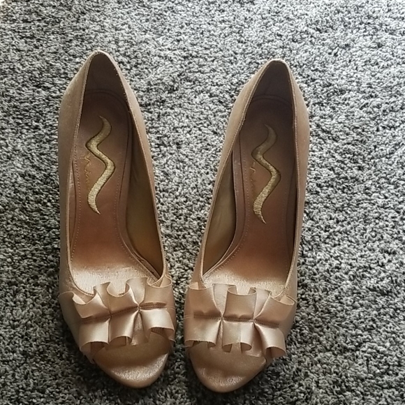 Nina Shoes - NWOT Nina Brand High Heels